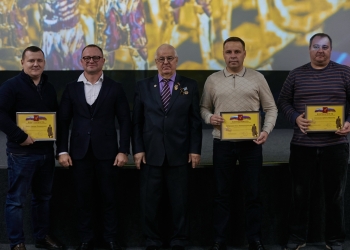 🎉На торжественное мероприятие были приглашены юные боксеры, показавшие достойные результаты по итогам соревнований и общественной жизни. 🤝Федерация бокса Тимашевского района благодарит администрацию города за высокую оценку работы и оказываемую поддержку спортсменам. #ФБ_ТР